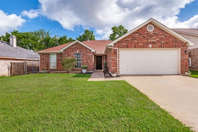1118 Germany Drive, Cedar Hill, TX 75104