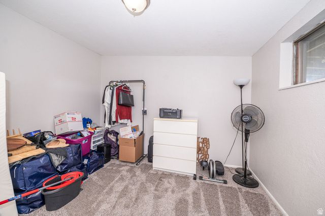2375 W 4975 S, Roy, UT 84067
