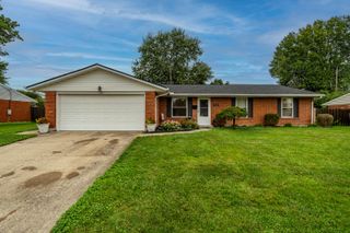 7701 Shepherdess Drive 7701 Shepherdess Drive, Huber Heights, OH 45424