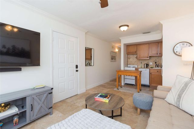 4513 S OAK DRIVE Q62A, Tampa, FL 33611