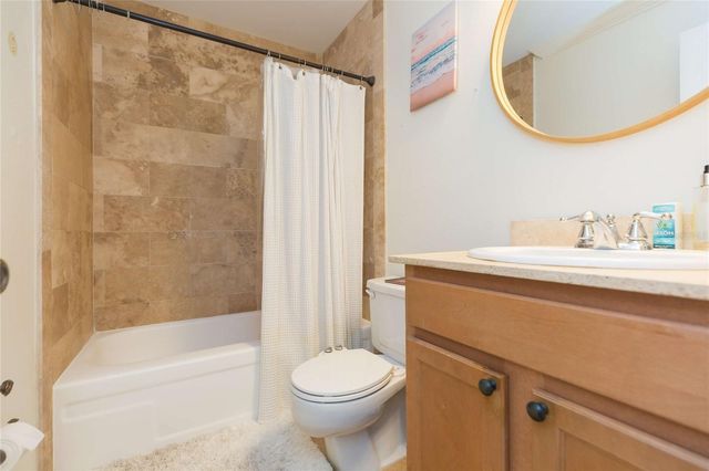 4513 S OAK DRIVE Q62A, Tampa, FL 33611