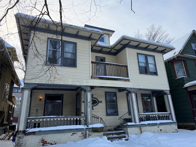 813 W 9TH Street, Erie, PA 16502