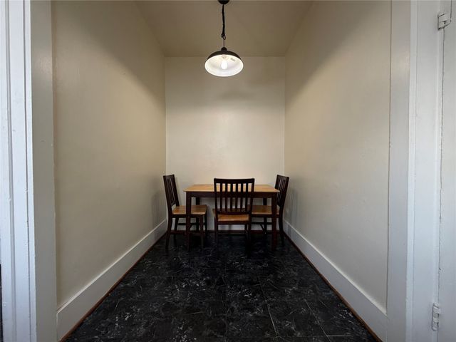 813 W 9TH Street, Erie, PA 16502