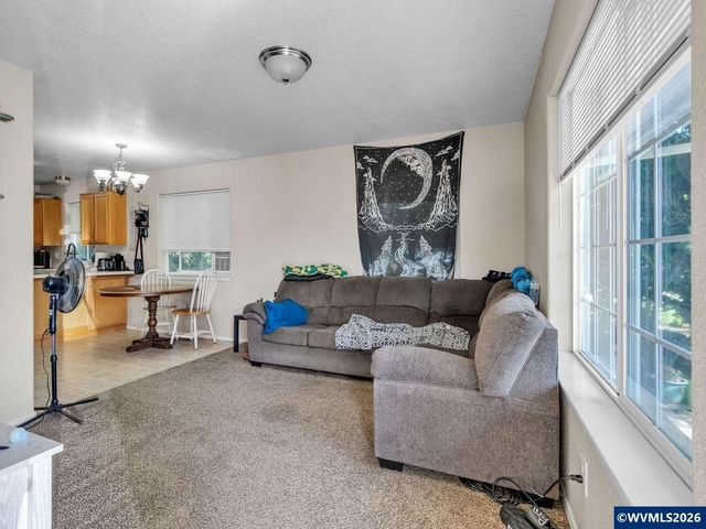 2955 Bastille Av, Salem, OR 97306