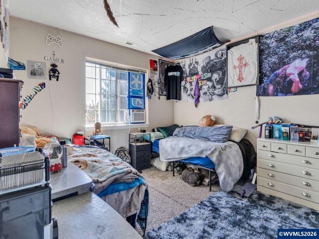 2955 Bastille Av, Salem, OR 97306