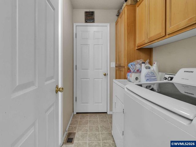 2955 Bastille Av, Salem, OR 97306