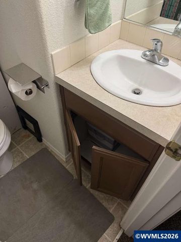 2955 Bastille Av, Salem, OR 97306