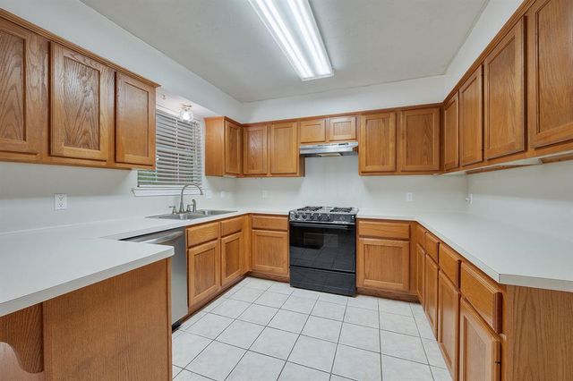 1521 Strasburg Circle, College Station, TX 77845