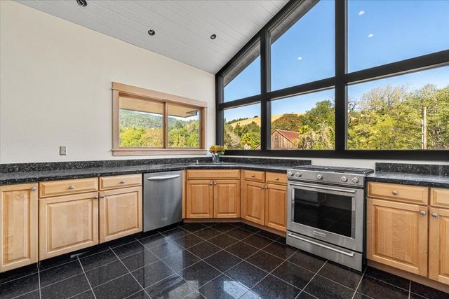 220 Wilder Ridge Road, Honeydew, CA 95545