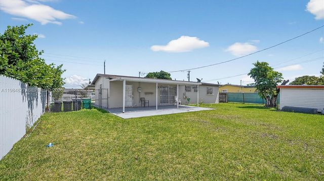 22300 SW 109th Ave, Miami, FL 33170