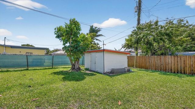 22300 SW 109th Ave, Miami, FL 33170