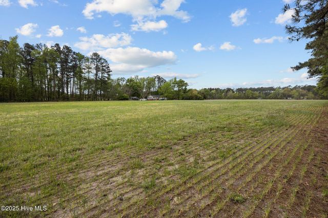 L12 Five Mile Road, Richlands, NC 28574