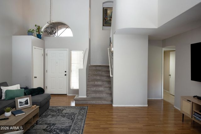 17253 N 47TH Street, Phoenix, AZ 85032