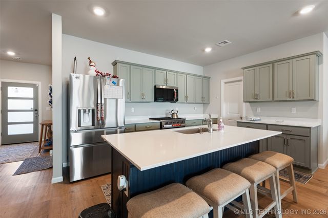 15918 E 75th Street N, Owasso, OK 74055