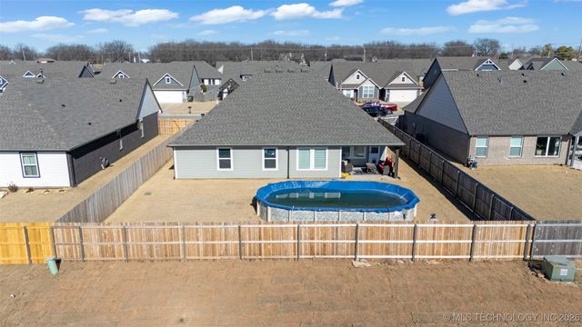 15918 E 75th Street N, Owasso, OK 74055