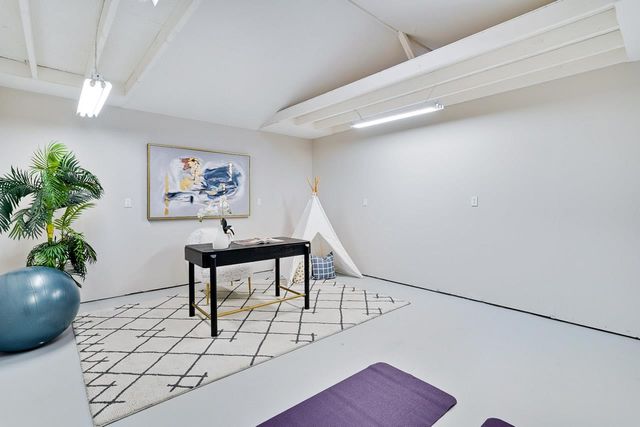 20044 Wheaton Drive, Cupertino, CA 95014