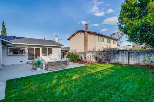 20044 Wheaton Drive, Cupertino, CA 95014