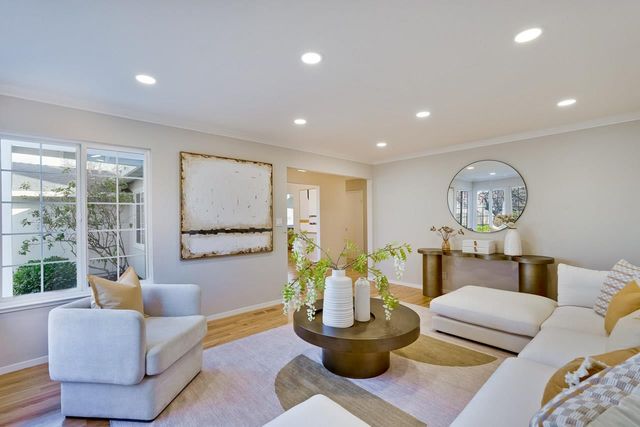 20044 Wheaton Drive, Cupertino, CA 95014