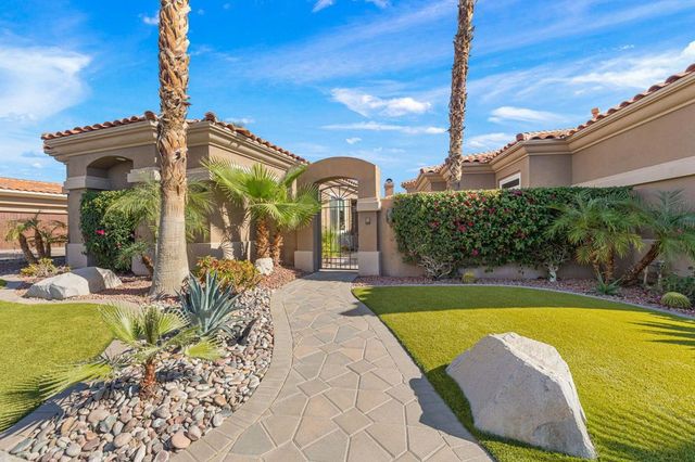 396 Tomahawk Drive, Palm Desert, CA 92211