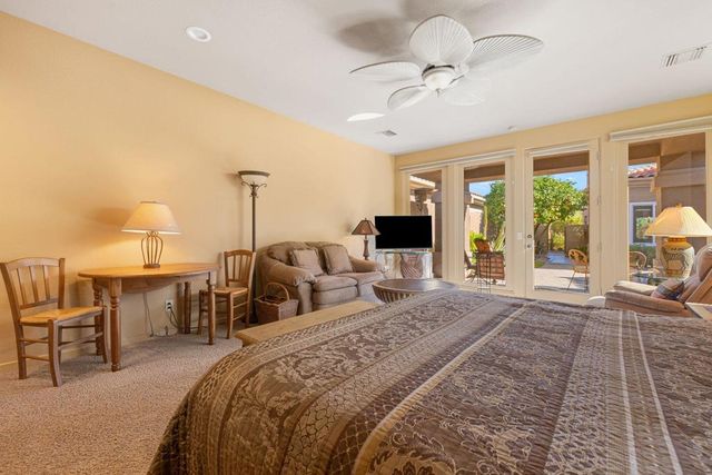 396 Tomahawk Drive, Palm Desert, CA 92211