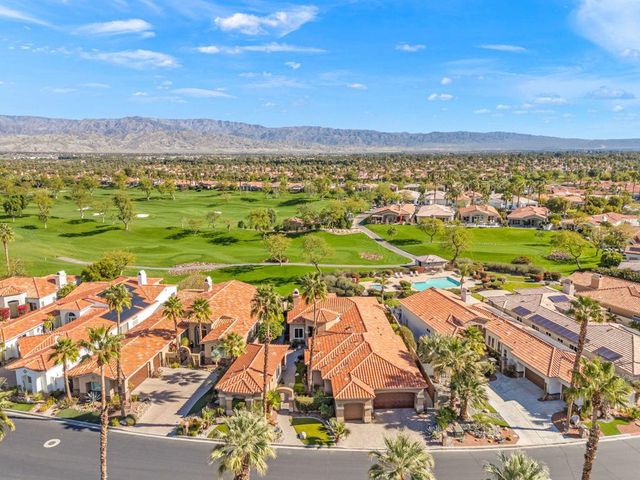 396 Tomahawk Drive, Palm Desert, CA 92211