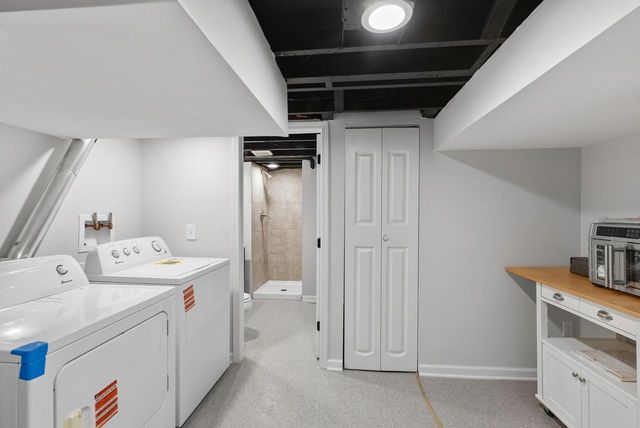 7007 N 41st STREET, Milwaukee, WI 53209