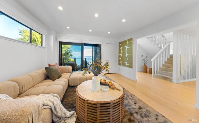 5002 Paradise Dr, Tiburon, CA 94920