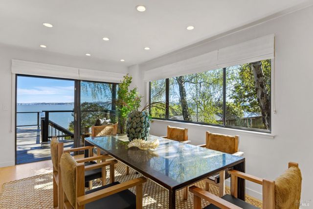 5002 Paradise Dr, Tiburon, CA 94920