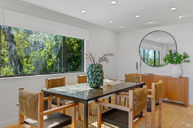 5002 Paradise Dr, Tiburon, CA 94920