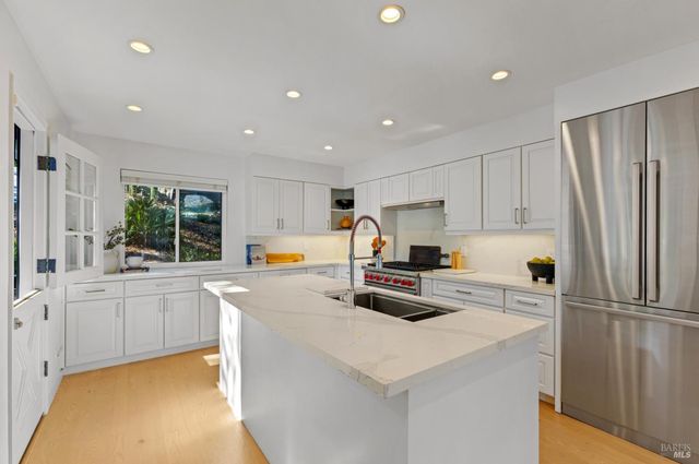 5002 Paradise Dr, Tiburon, CA 94920