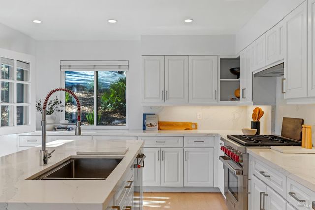 5002 Paradise Dr, Tiburon, CA 94920