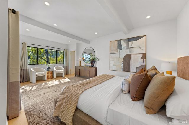 5002 Paradise Dr, Tiburon, CA 94920