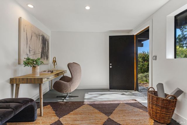 5002 Paradise Dr, Tiburon, CA 94920