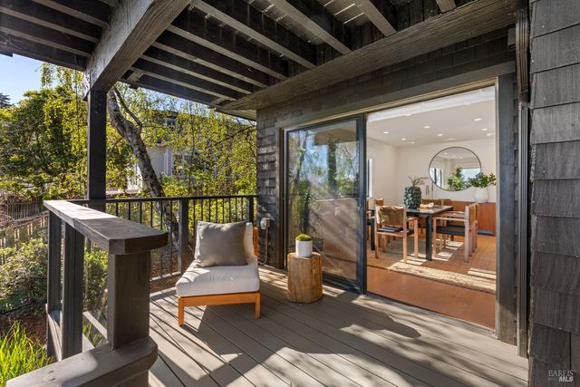 5002 Paradise Dr, Tiburon, CA 94920