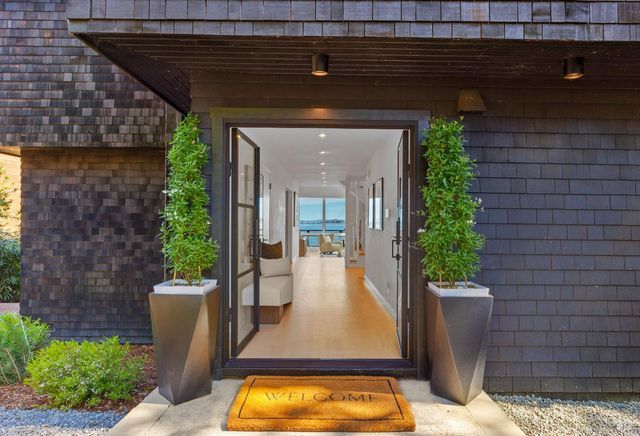 5002 Paradise Dr, Tiburon, CA 94920