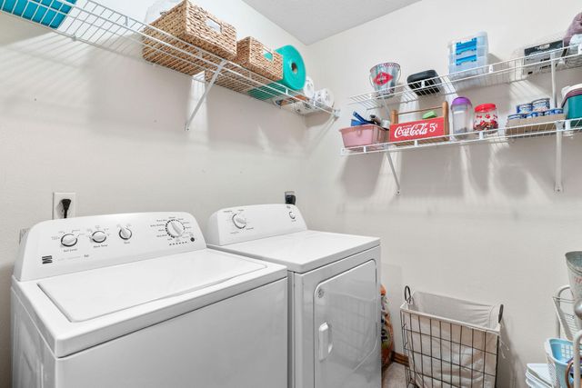 638 N Cox Avenue, Republic, MO 65738