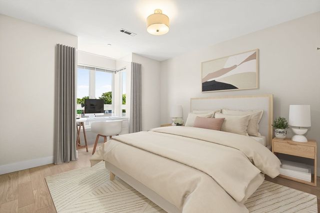 1975 Massachusetts Ave 302, Cambridge, MA 02140