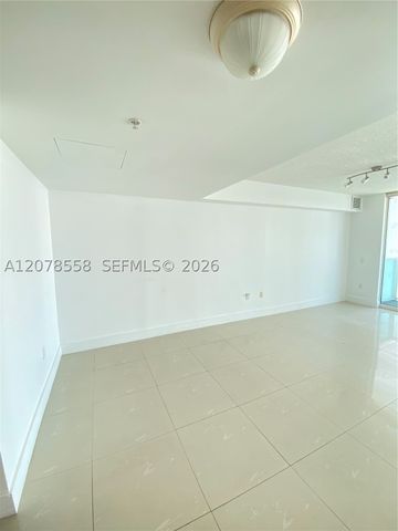41 SE 5th St 1109, Miami, FL 33131