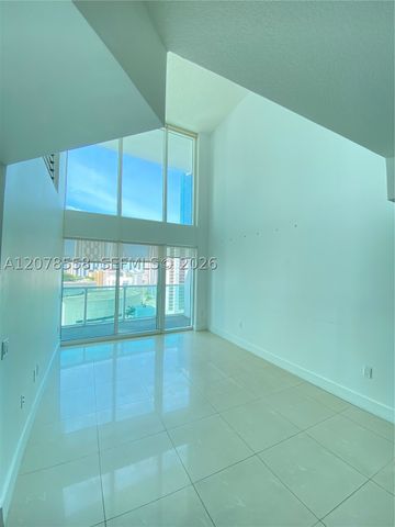41 SE 5th St 1109, Miami, FL 33131