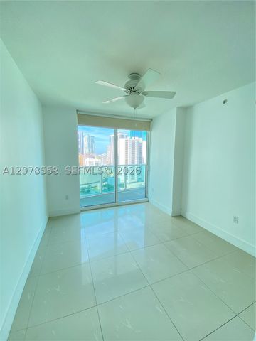 41 SE 5th St 1109, Miami, FL 33131