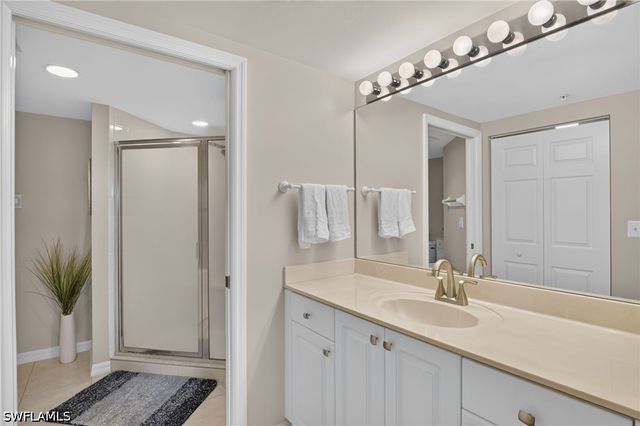 19870 Breckenridge DR 303, Estero, FL 33928