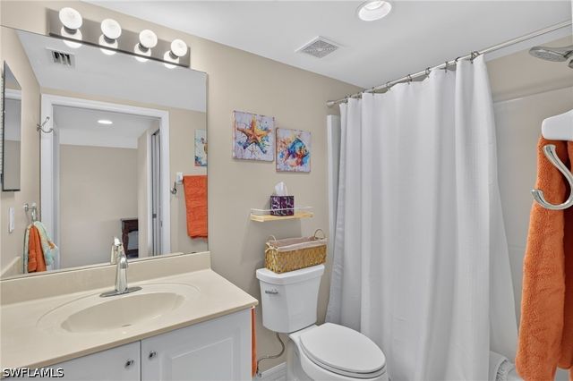 19870 Breckenridge DR 303, Estero, FL 33928