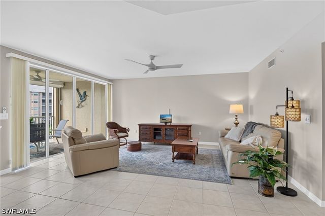 19870 Breckenridge DR 303, Estero, FL 33928