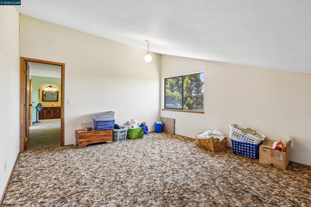 2536 Pebble Beach Loop, Lafayette, CA 94549