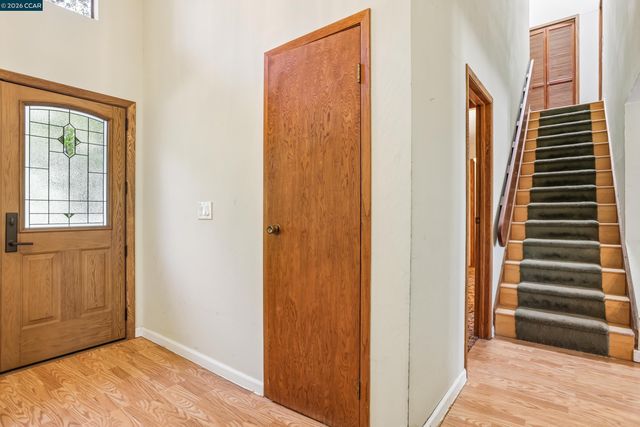 2536 Pebble Beach Loop, Lafayette, CA 94549