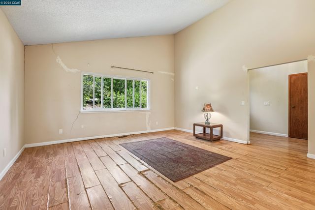 2536 Pebble Beach Loop, Lafayette, CA 94549