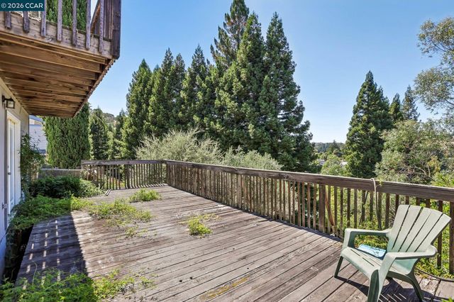 2536 Pebble Beach Loop, Lafayette, CA 94549