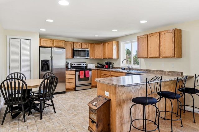 420 Old Rochester Road, Somersworth, NH 03878