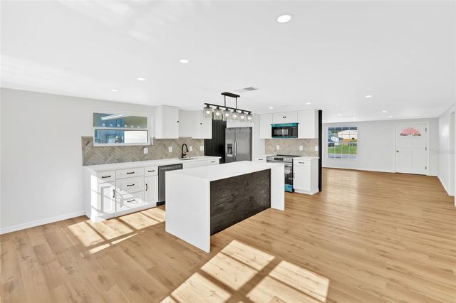 4603 ATLANTIC AVENUE, Sarasota, FL 34233