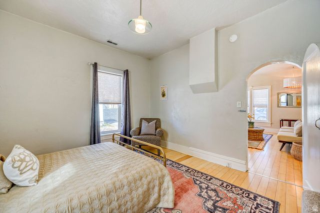 215 S IOWA ST, Salt Lake City, UT 84102